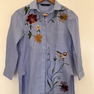 Zara Embroidered blue white shirt floral