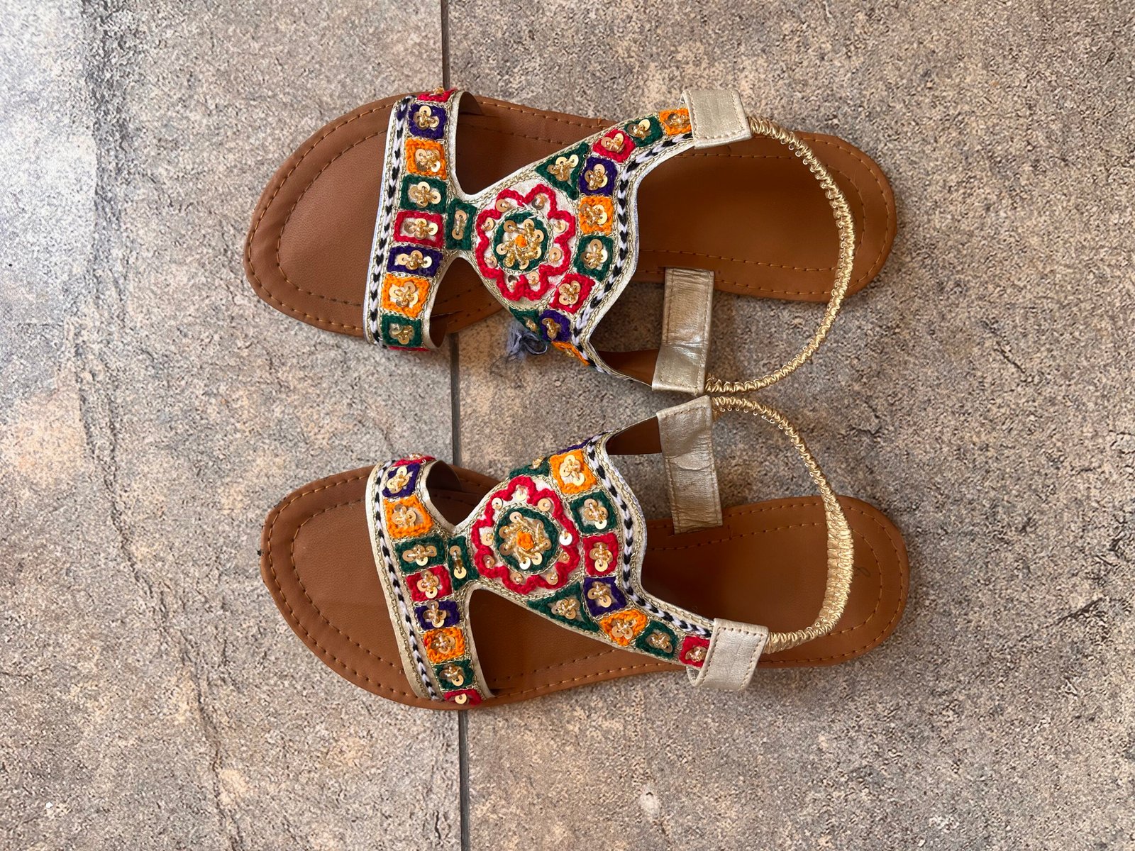 Karachi Shoes Flats w Strap - Image 3