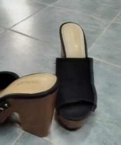 Alternative view of Chunky heel sz 38