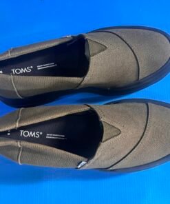 Alternative view of Khaki Green Toms
